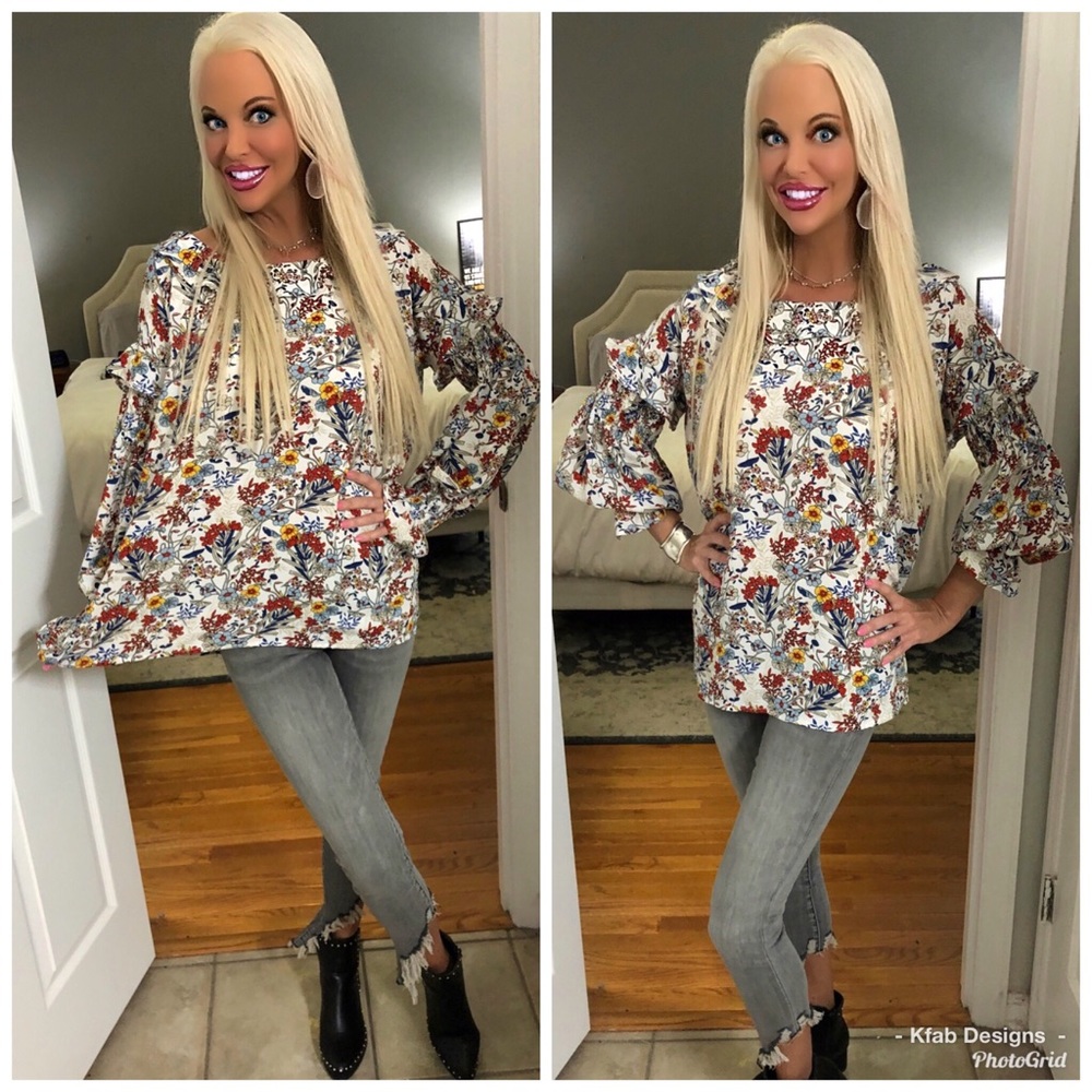 💕LAST 1! Floral Lightweight Ruffle Sleeve Top! - Picture 2 of 4